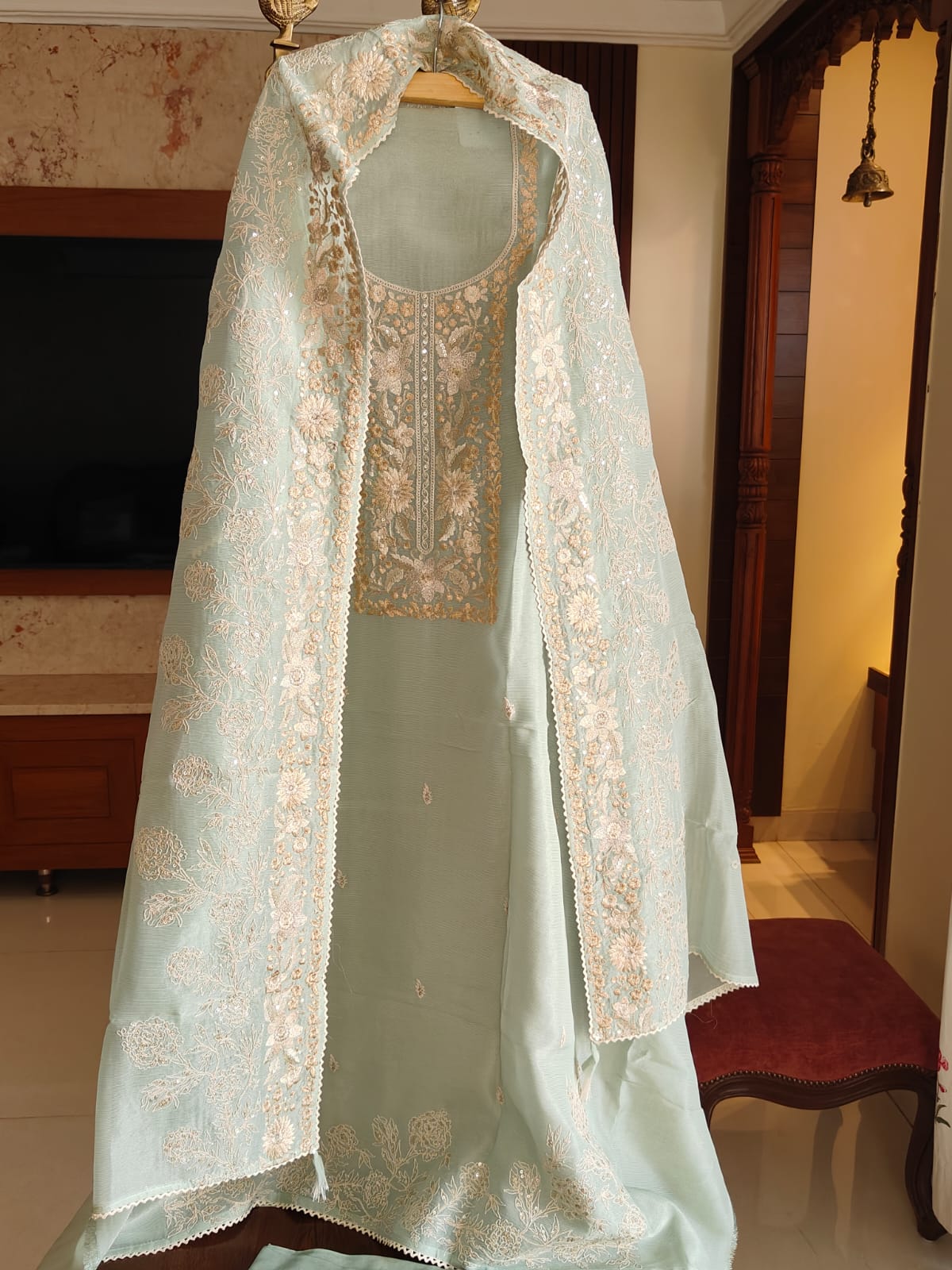 Elegant Chanderi Tissue Kurta Set