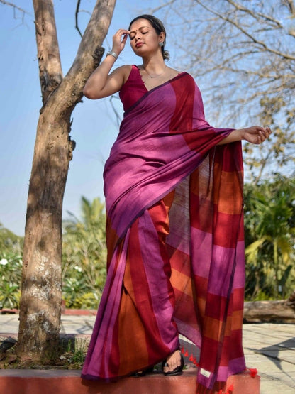 Best Quality New Khadi Cotton Colour Bar Saree