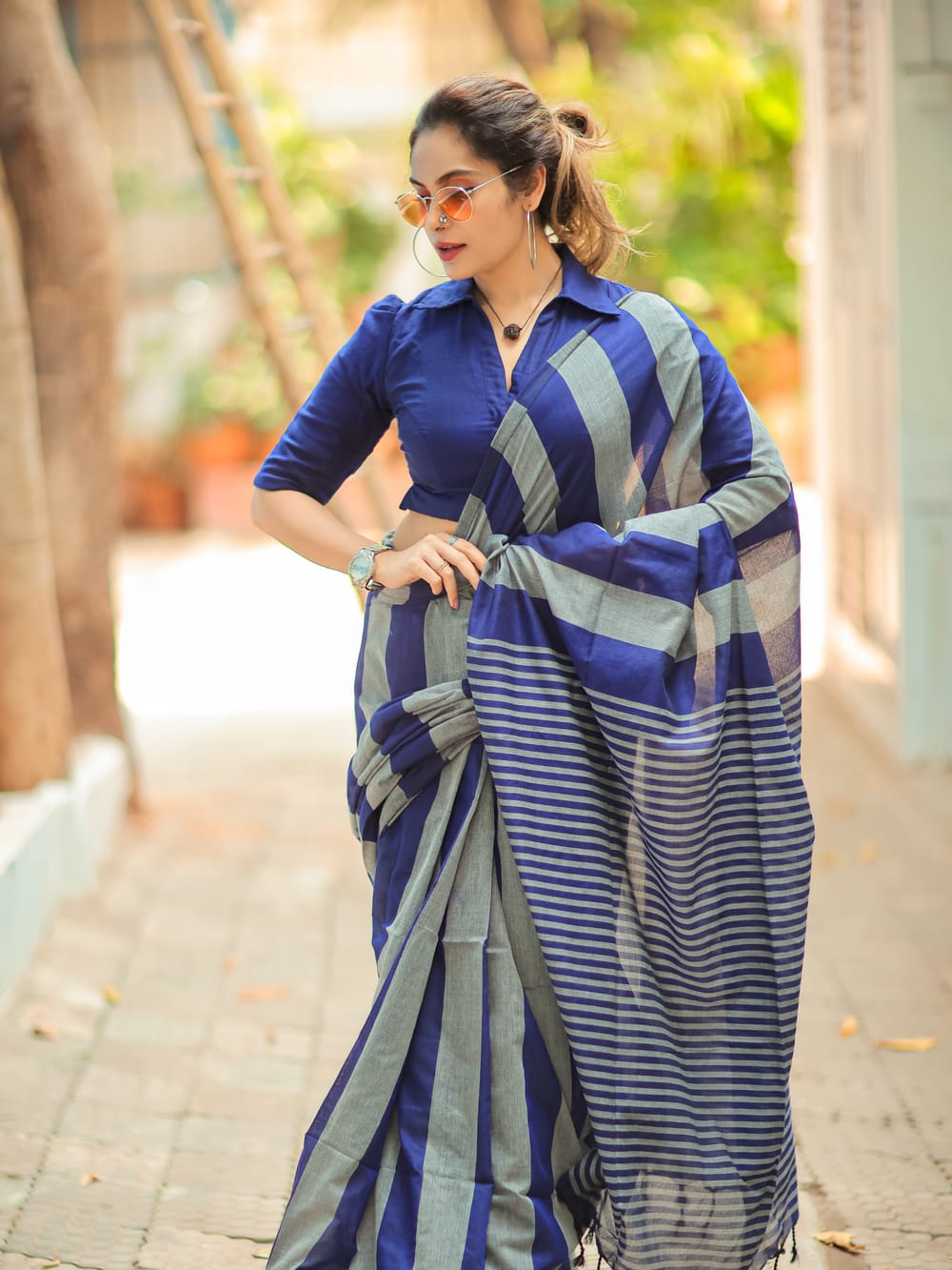 Best Quality New Khadi Cotton Colour Bar Saree