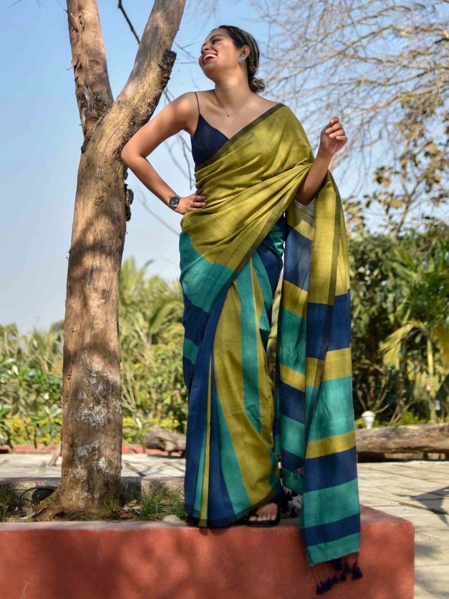 Best Quality New Khadi Cotton Colour Bar Saree