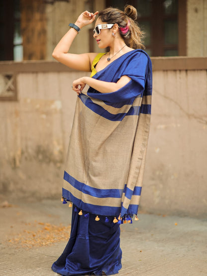 Best Quality New Khadi Cotton Colour Bar Saree