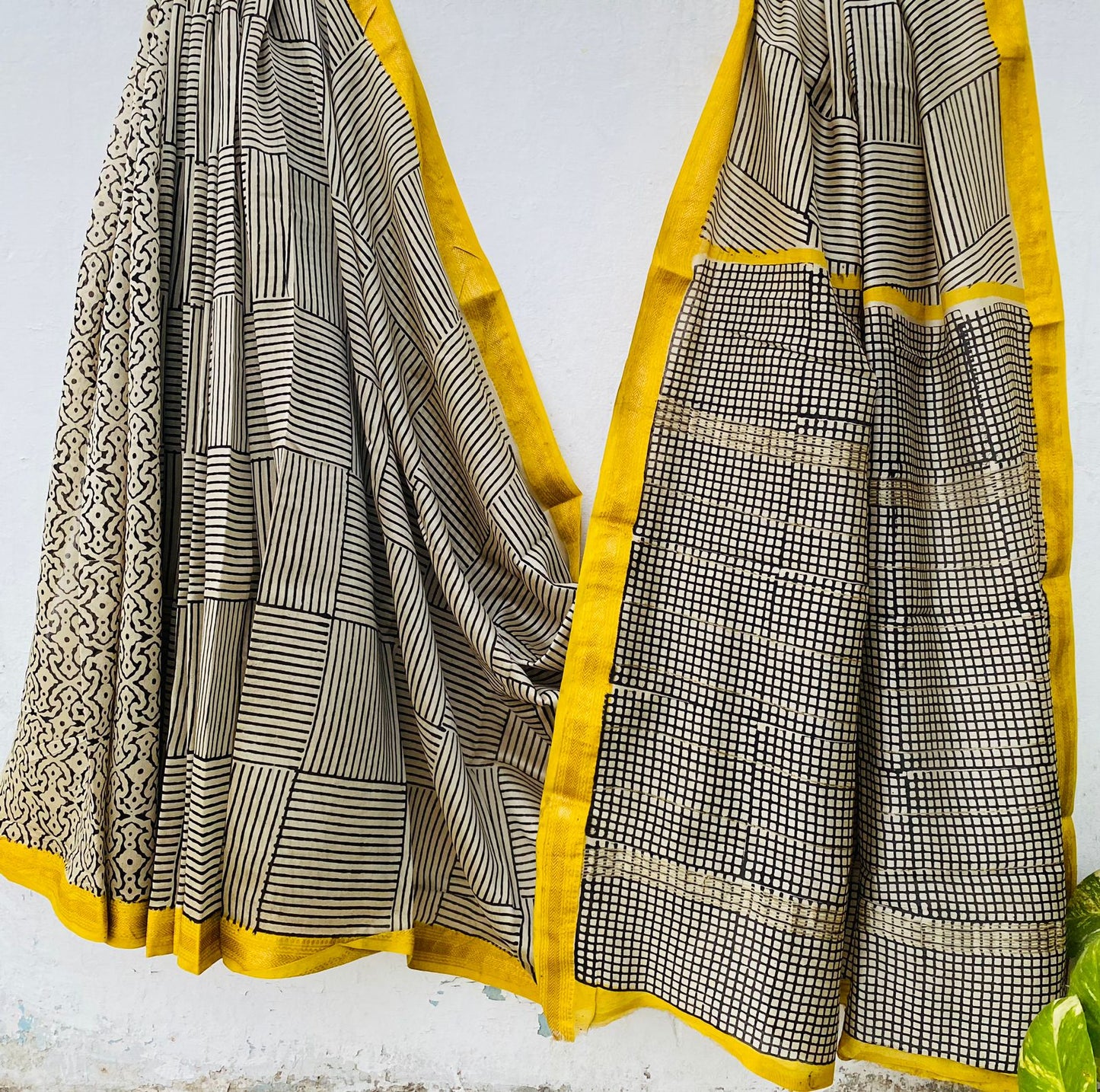 Beautifully Crafted Maheshwari Silk Saree