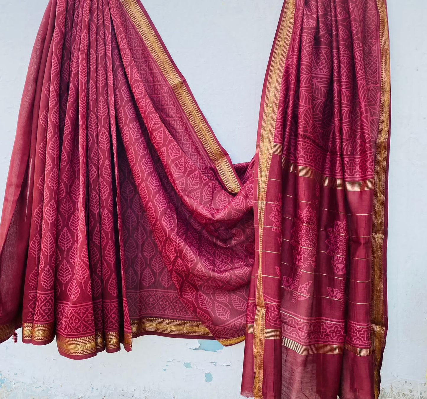 Beautifully Crafted Maheshwari Silk Saree