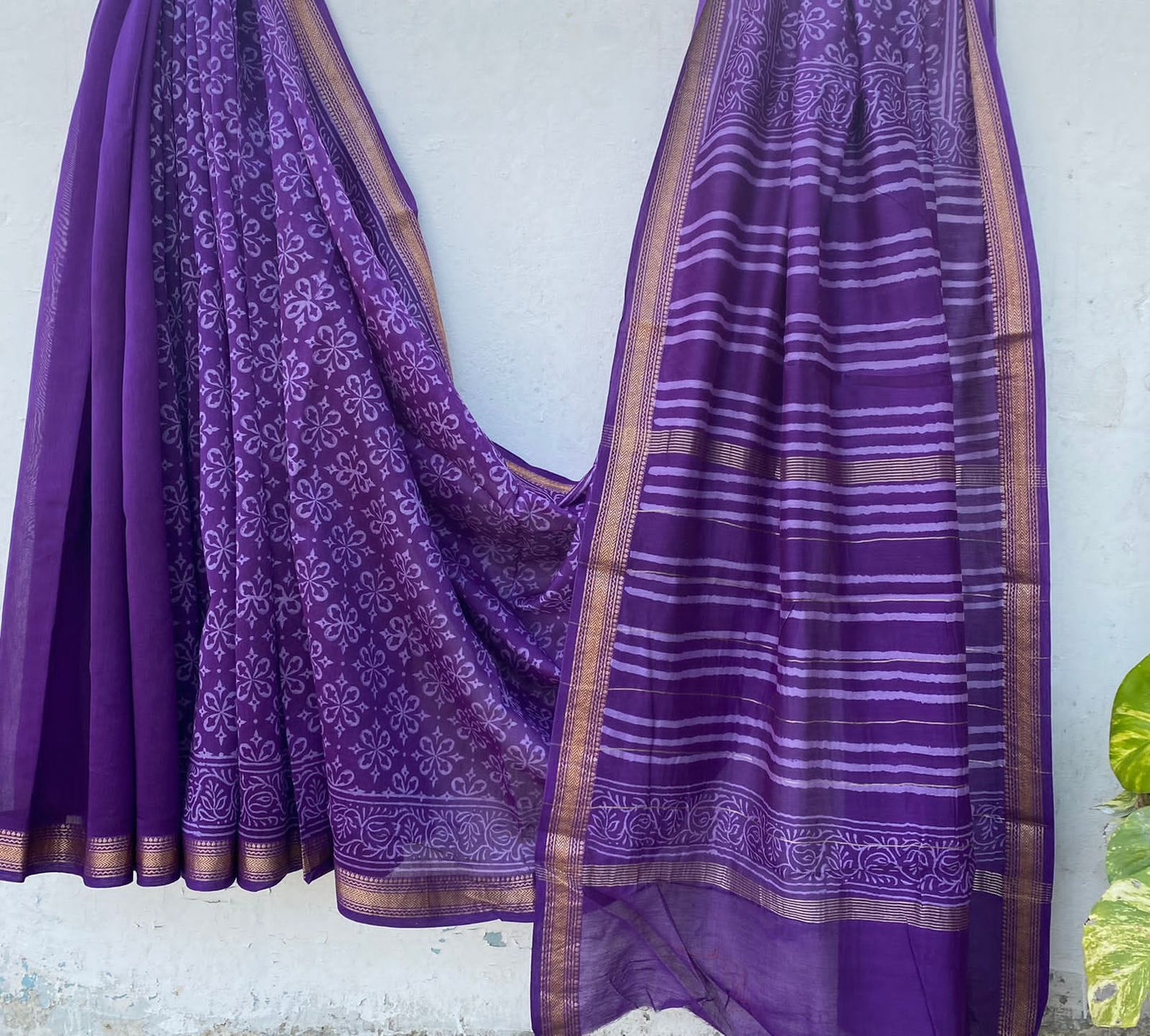 Beautifully Crafted Maheshwari Silk Saree