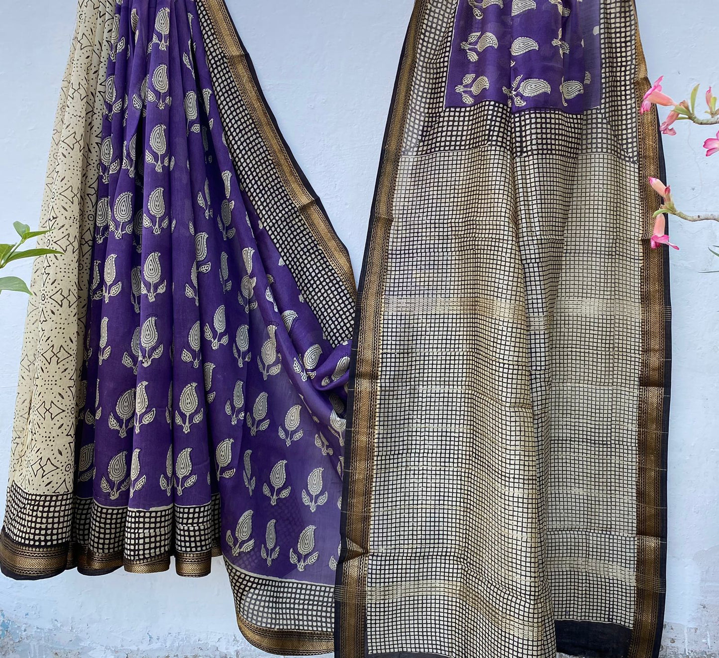 Beautifully Crafted Maheshwari Silk Saree