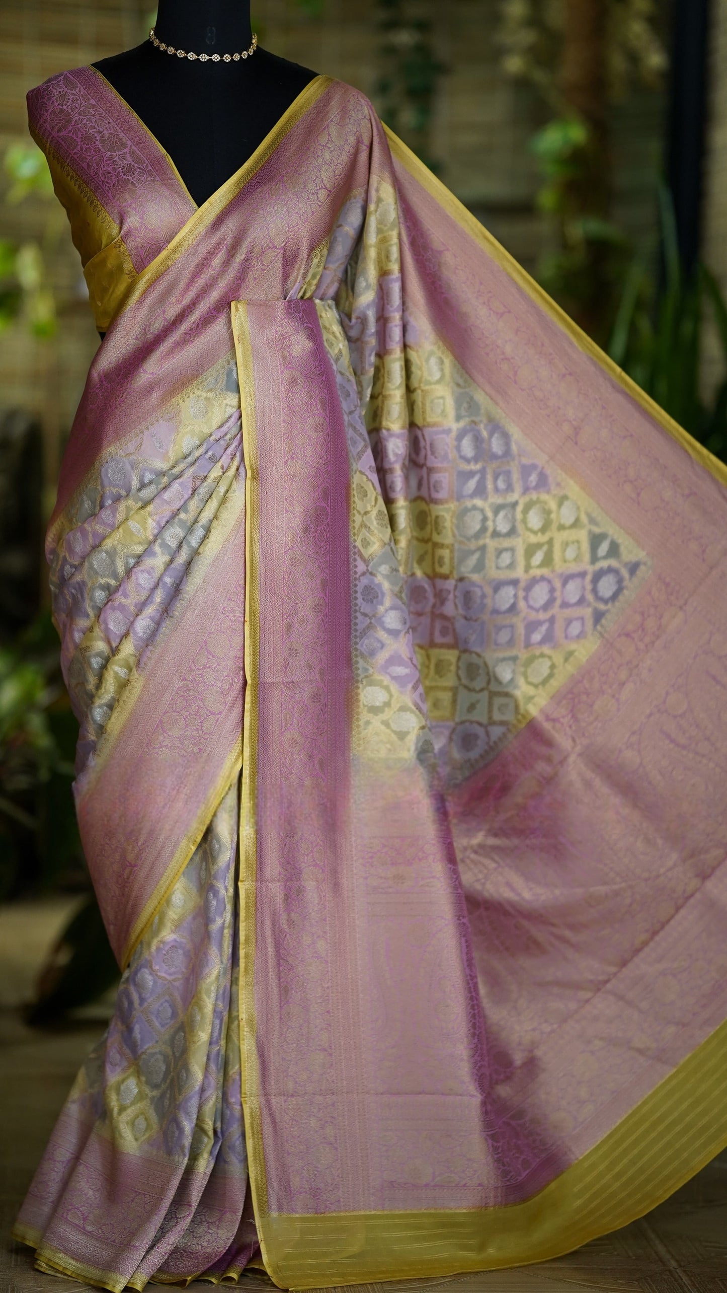 Rangkat Royale Collection: Pure Khaddi Georgette Saree