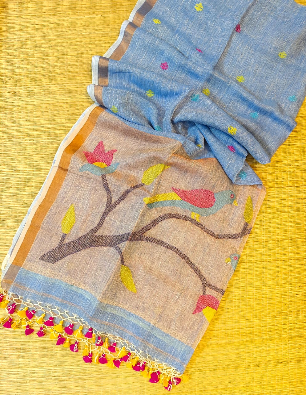 Exclusive Paithani Linen Saree