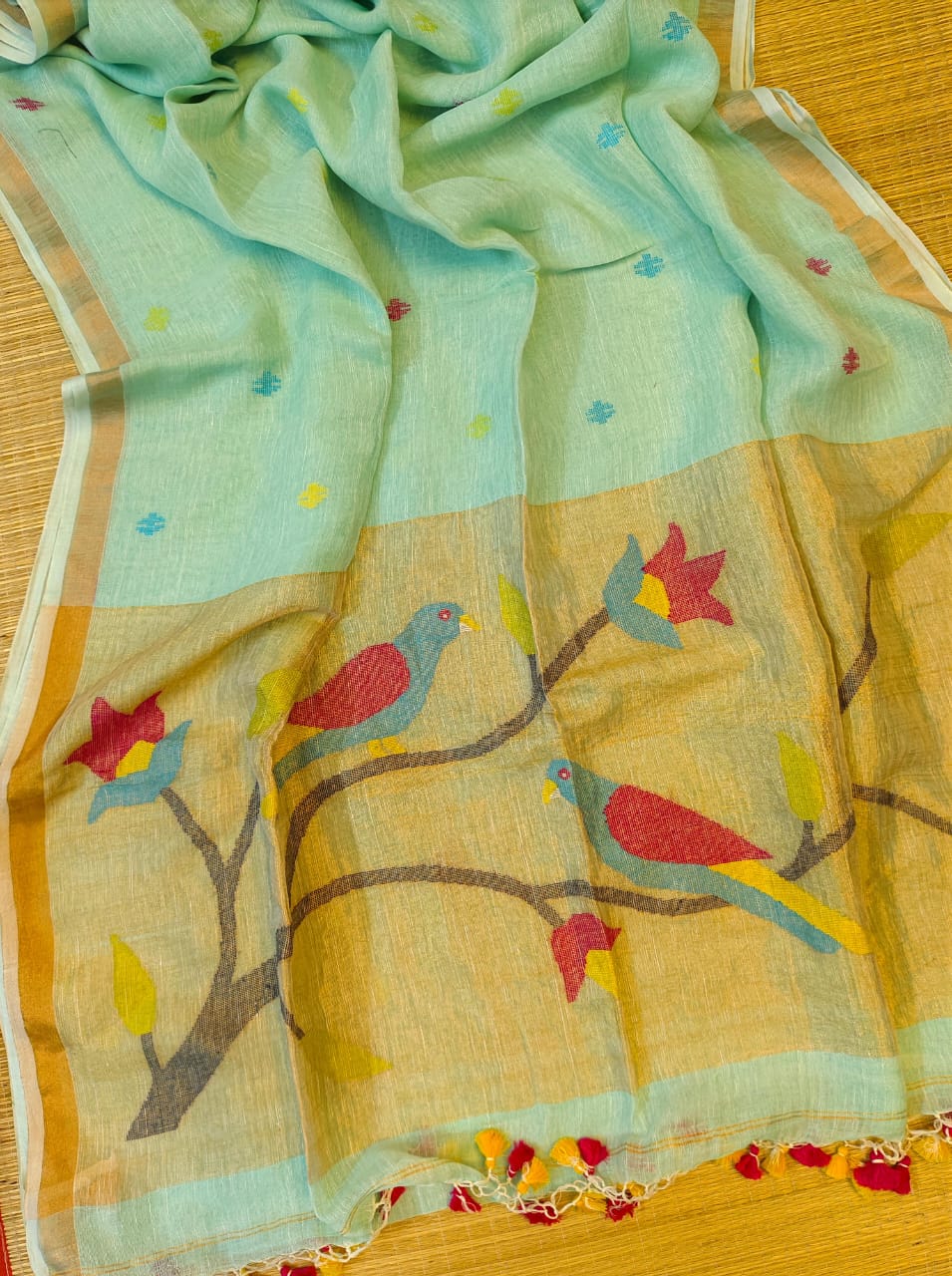 Exclusive Paithani Linen Saree