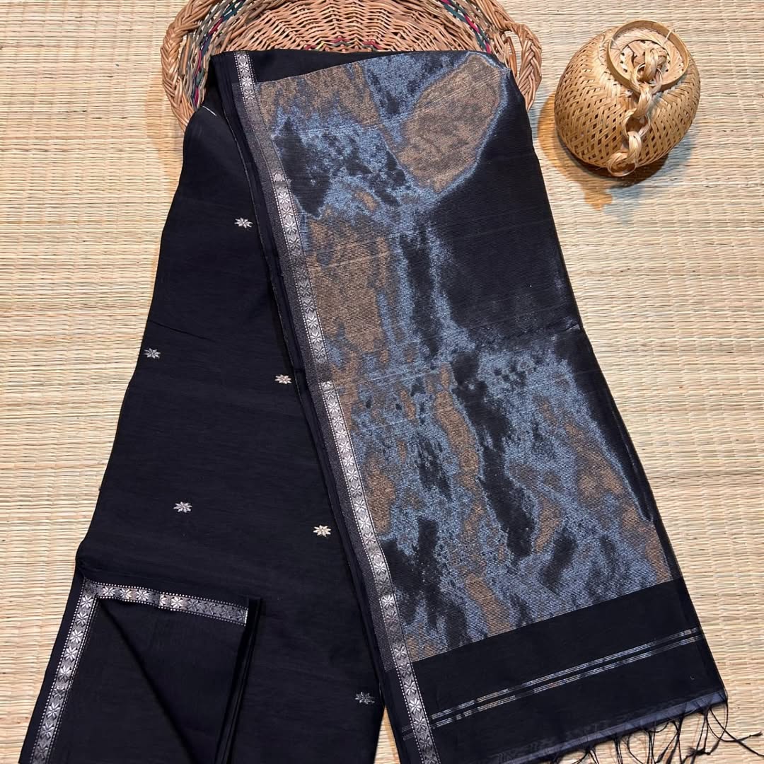 New Maheshwari Handloom Cotton-Silk Saree with Star Motifs