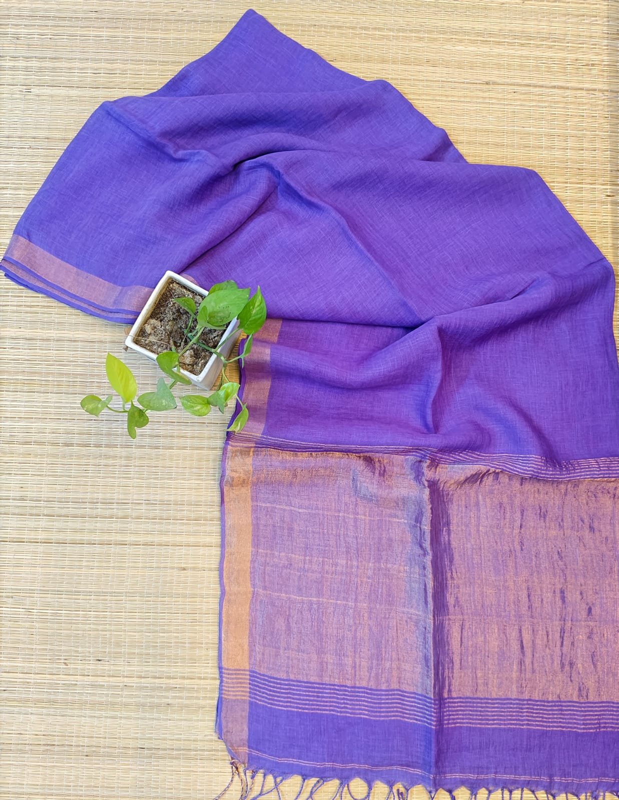 Premium Export Quality Linen Saree