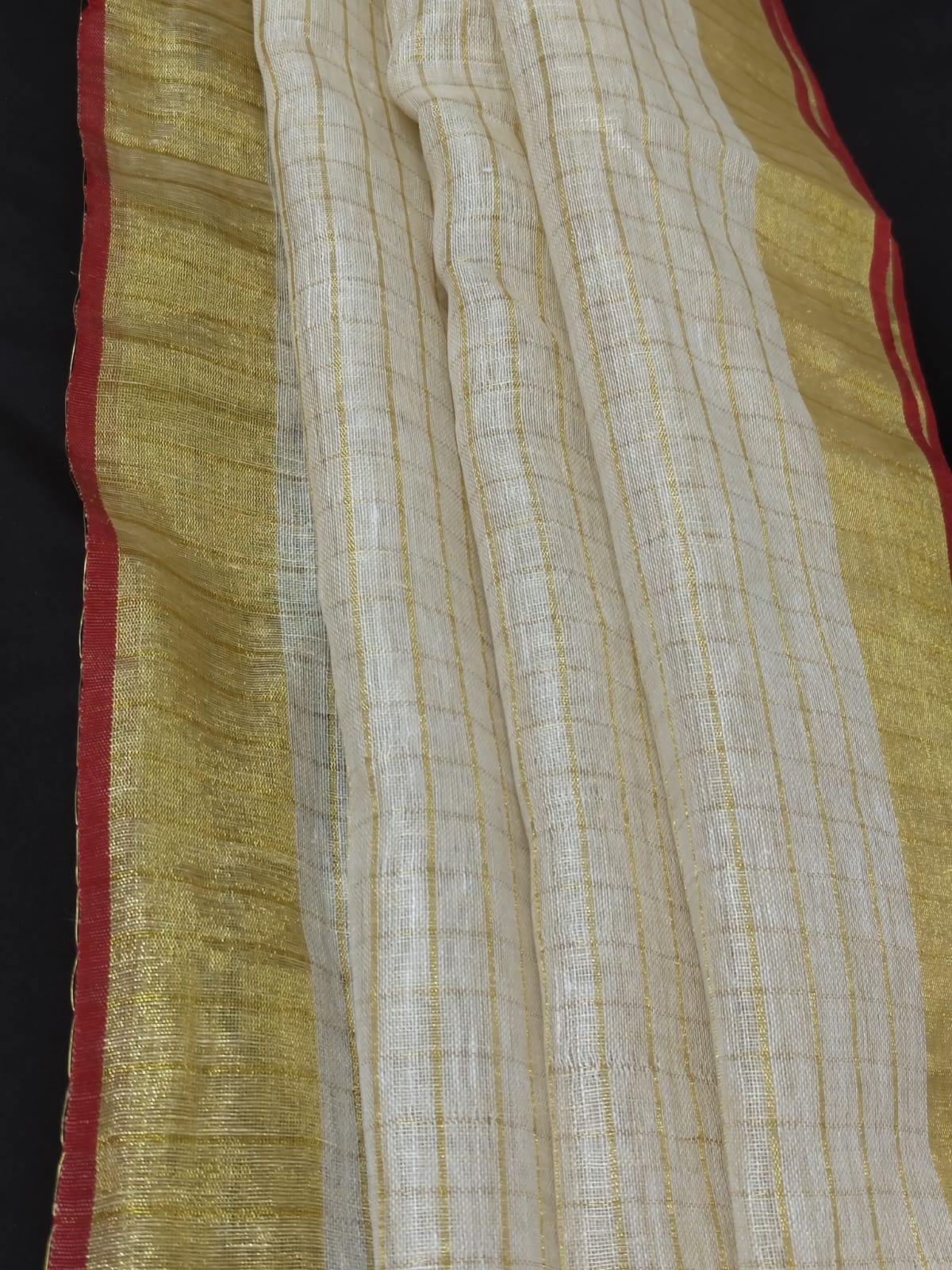 Pure Linen Weaving Mini Checks Saree