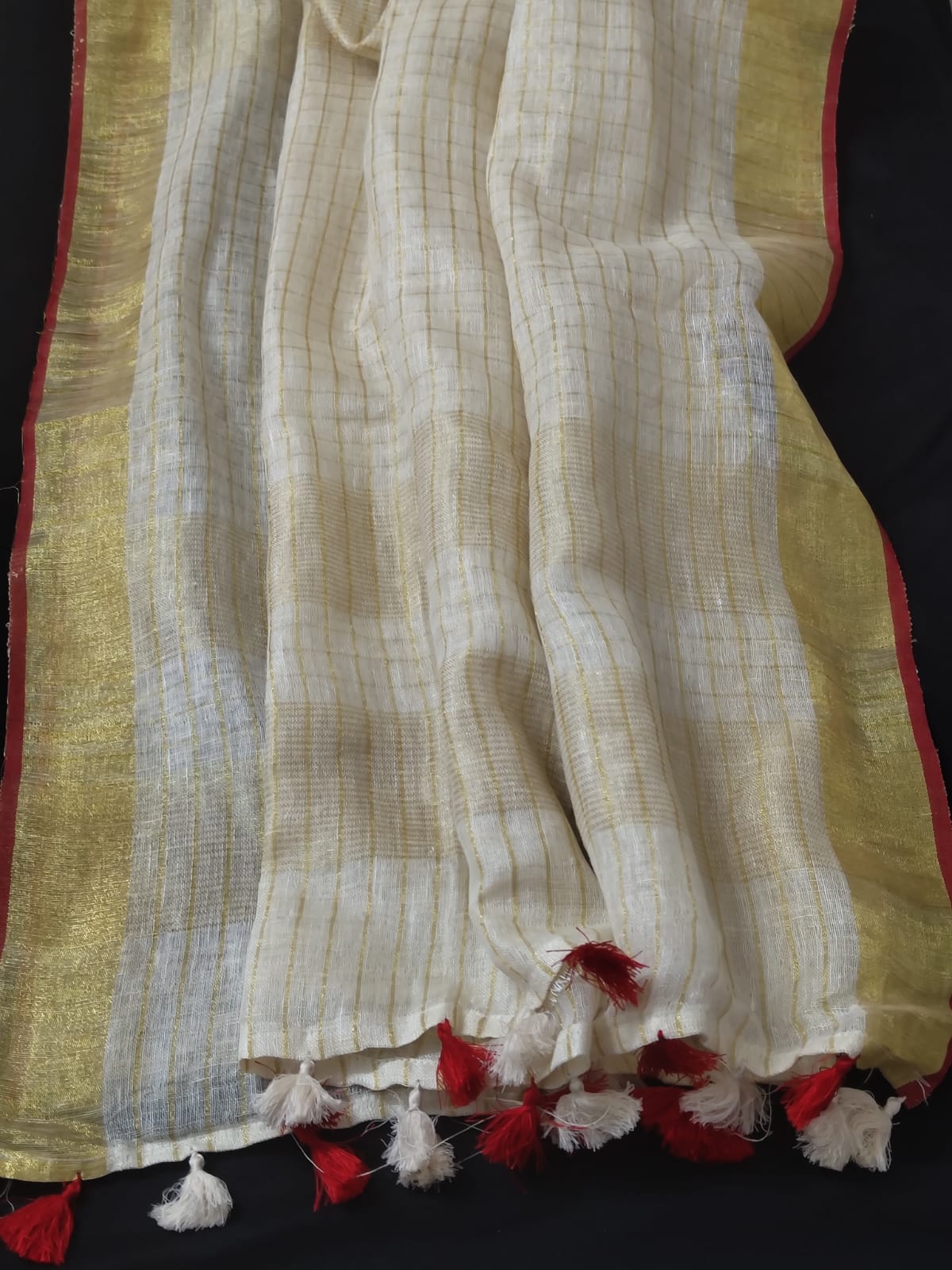 Pure Linen Weaving Mini Checks Saree