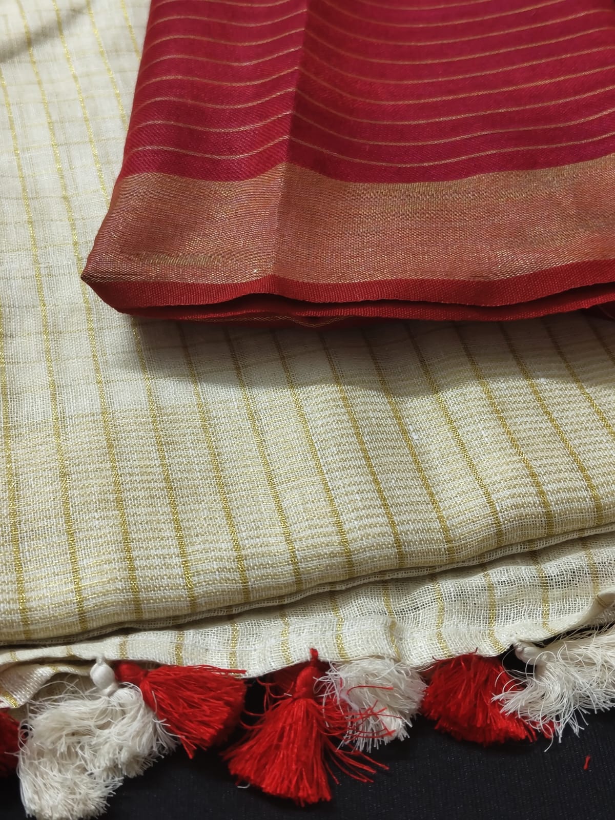 Pure Linen Weaving Mini Checks Saree