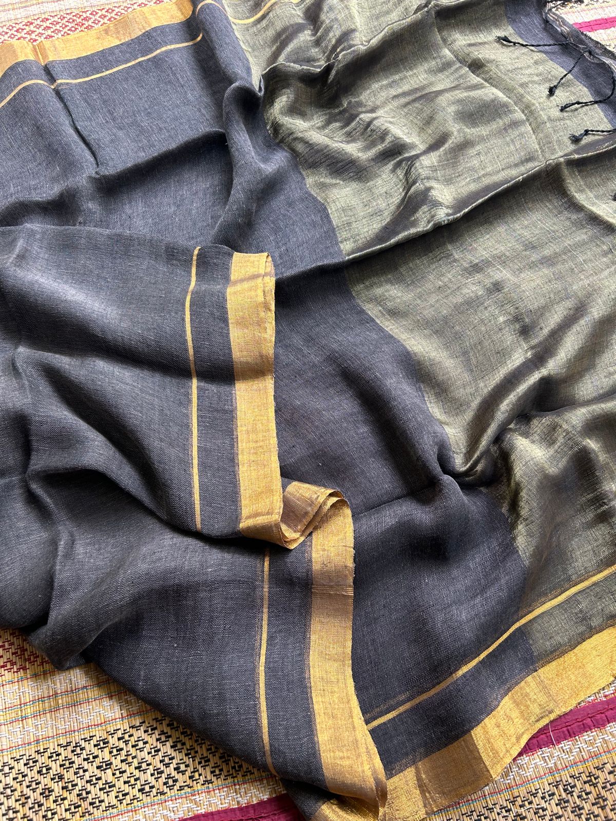 Pure Linen by Linen Handwoven Plain Saree