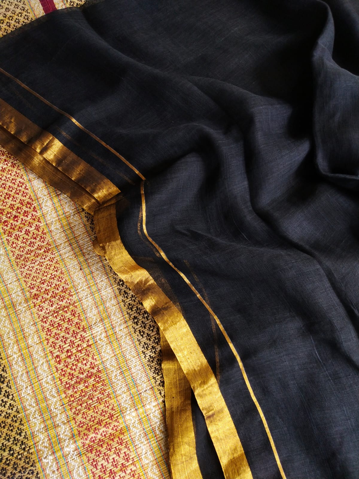 Pure Linen by Linen Handwoven Plain Saree