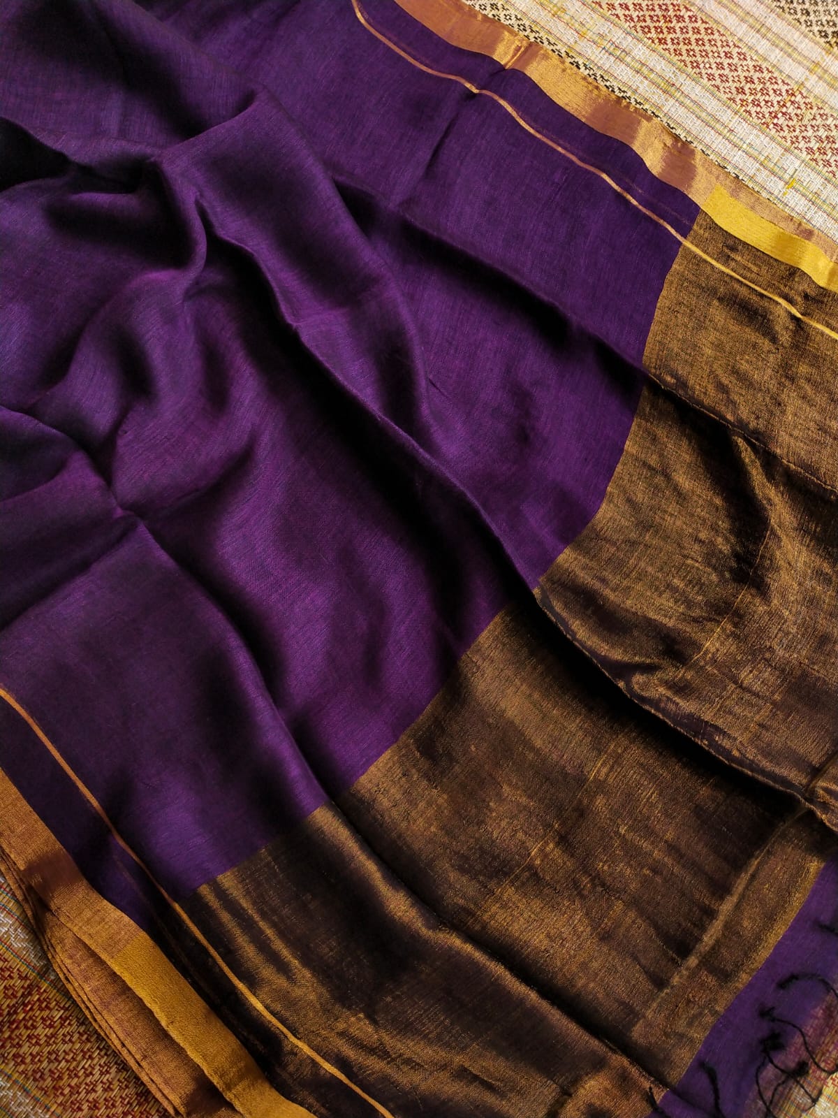 Pure Linen by Linen Handwoven Plain Saree