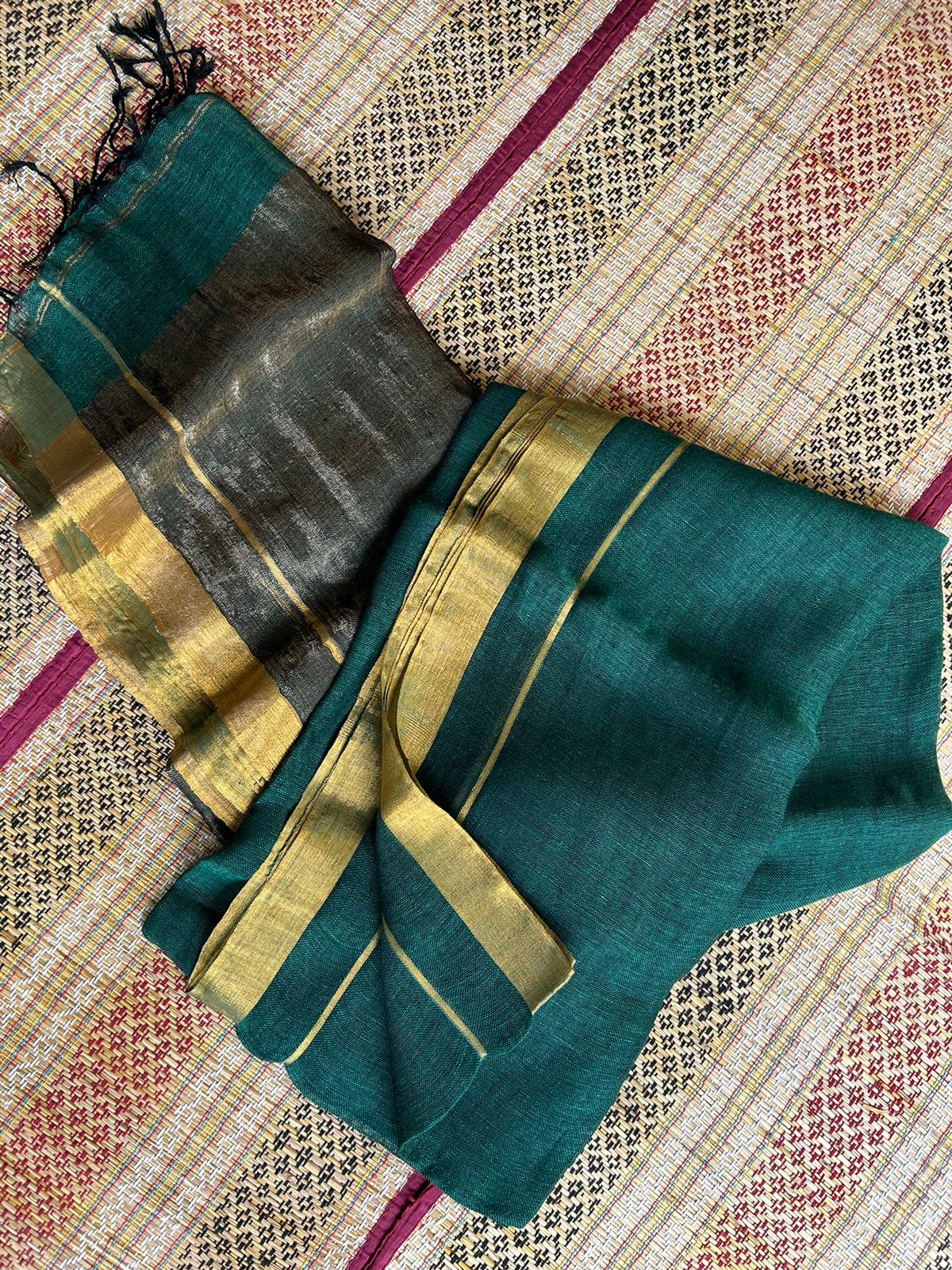 Pure Linen by Linen Handwoven Plain Saree