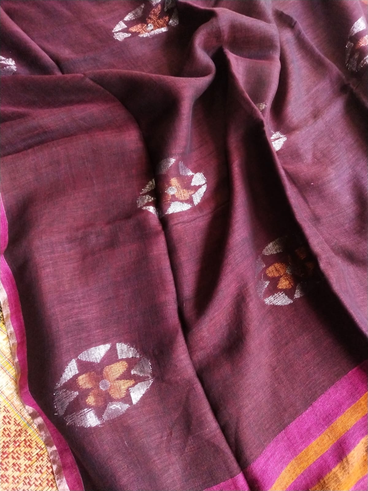 Pure Linen by Linen Patli Pallu Check Jamdani Saree